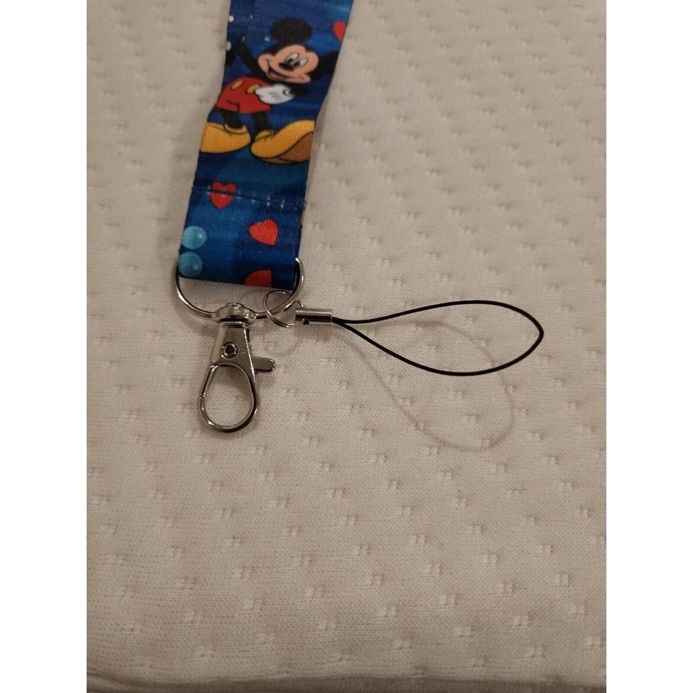 Disney MICKEY MOUSE Pin Trading Neck lanyard Trades ID badge keys BRAND NEW 00-E